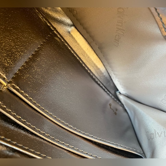 Calvin Klein Blue Leather Wallet - Picture 3 of 6